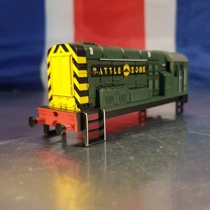 ¡Solo carrocería locomotora Hornby 00 Clase 08! - Imagen 1 de 5