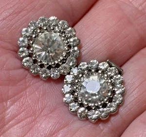 Clear Cluster Rhinestone Stud Clip On Earrings - Picture 1 of 6