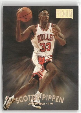 1997-98 SkyBox Premium #48 Scottie Pippen ☘️2M9 - Image 1 of 2