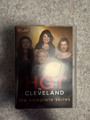 Hot in Cleveland: the Complete Series (DVD) Foto 1 de 2