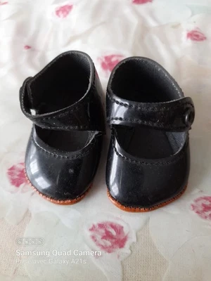 Chaussures vintage d'origine  pour poupée Modes et Travaux, Marie-Françoise - Photo 1/2