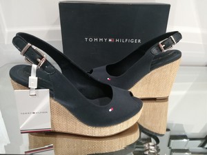 Décolleté Donna | Tommy Hilfiger Décolleté con tacco medio e fascetta  iconica IVORY \u003e Monkey Events