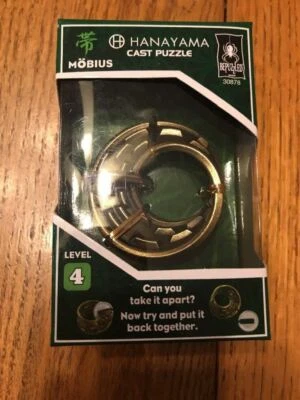 带 Mobius Puzzle ~ Level 4 ~ Hanayama Cast Puzzle Ships N 24h - Image 1 of 3