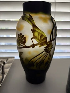 Vintage chinesische Peking Glas handgeschnitzt Vase. Vögel 9 Zoll - Bild 1 von 9