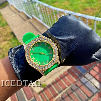 RELOJ HELADO HIP HOP ORO PT BLING-ED OUT BANDA DE SILICONA VERDE NEÓN DIAMANTE DE LABORATORIO Foto 1 de 4