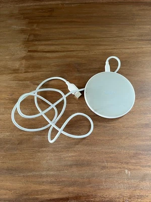 ANKER 313 WIRELESS WHITE CHARGING PAD QI-CERTIFIED 10W MAX A2503 - GUC - Image 1 of 2