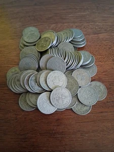 1967 Ghana 5 Pesewas Coin LOT Of 100 - Picture 1 of 12