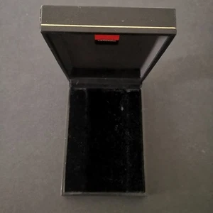 BOITE VIDE ECRIN POUR MEDAILLE DECORATION SOCIETE GENERALE / DIMENSION EXT. 10.2 - Picture 1 of 6