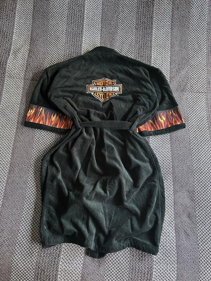 Bata Harley Davidson con estampado de llama rara ropa de salón talla única baño entrenador Foto 1 de 4