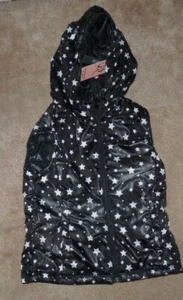 NEW URBAN REPUBLIC Girls Youth Vest Reversible Black Stars M 10 12 NEW NWT G144 - Picture 1 of 2