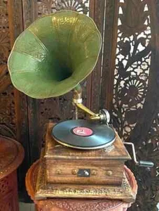 Fonografo grammofono HMV funzionante audio antico, disco win-up regalo occasione - Foto 1 di 10