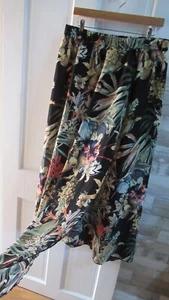 SHEIN ● size 2XL 18 20 ● black floral maxi beach skirt womens ladies - Picture 1 of 5