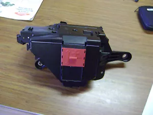 NEW OEM Mercedes Benz Fuse Box 2055401950 15 16 W205 C Class C350 C400 C450 C63 - Picture 1 of 3