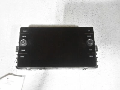 2018-2023 Volkswagen Tiguan Display Screen Info 8.0" Display Screen Oem. - Image 1 of 2