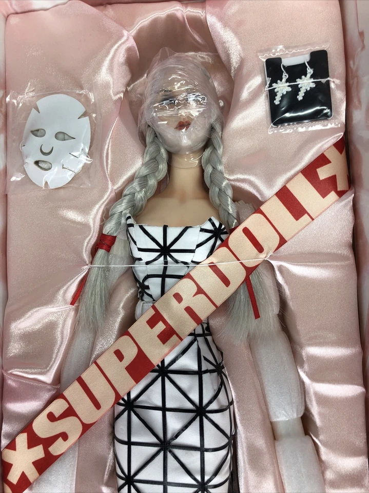 16.5” Sybarite High Fashion Super doll Superfrock Katana Fashion Police BJD NRFB - Image 1 of 4