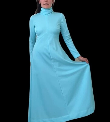 Maxi Vestido Princesa Invierno Años 70 Largo Poliéster Disco Modesto Estudio 54 Foto 1 de 4