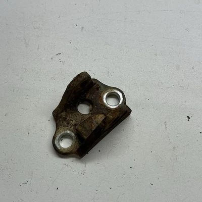 14-18 YAMAHA YZ250F YZ 250 F MONTAJE DE CLAVIJA LATERAL DERECHA OEM Foto 1 de 3