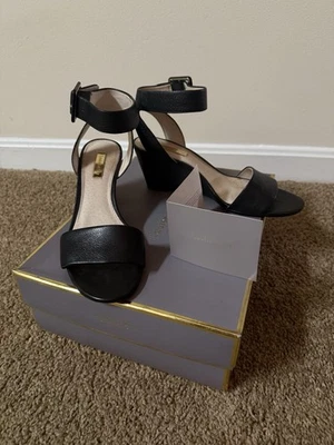 Louise et Cie “Lo-Punya” Sandalias Tacón Bloque Negro Talla 7.5 Foto 1 de 4