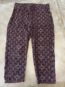 "Pantalones recortados geométricos borgoña Soft Surroundings cintura media 32"" entrepierna 22""" - Imagen 1 de 5