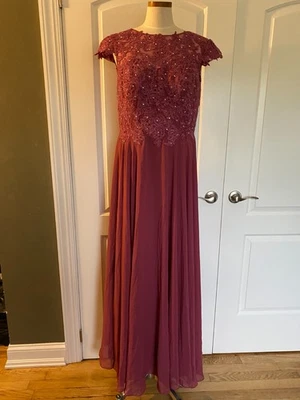 NWT JJ's House Formal Mulberry Wedding & Special Occasion Dress: Large 14 - Image 1 of 4