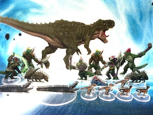 2D Plastic Goblins Dinosaurs Dungeons & Dragons Miniatures WizKids s818 - Picture 1 of 4