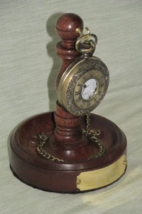POCKET WATCH STAND ENGRAVED MAHOGANY or OAK WOODEN HANGER DISPLAY WOOD HOLDER  - Picture 1 of 7