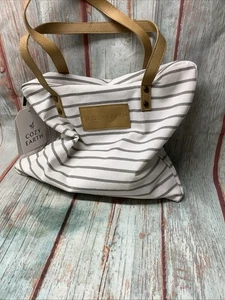 Cozy Earth White Cloud Knit Throw Blanket MSRP $179 - Picture 1 of 4