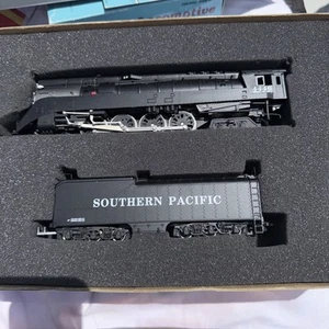 Zug Lok Bachmann plus HO #4446 Southern Pacific #11322 Neu in OVP - Bild 1 von 4