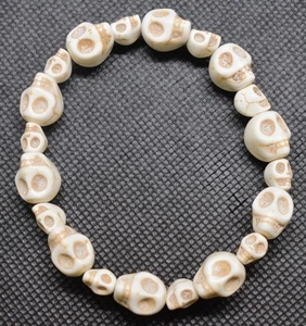 White Howlite Kallaite Skulls Handmade Stretch Bracelet 7.5" Halloween Punk Gift - Picture 1 of 3