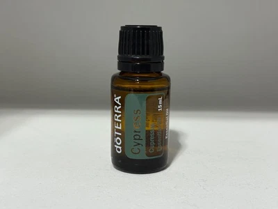 Óleo essencial doTERRA Cypress 15ml validade 2029 - Imagem 1 de 2