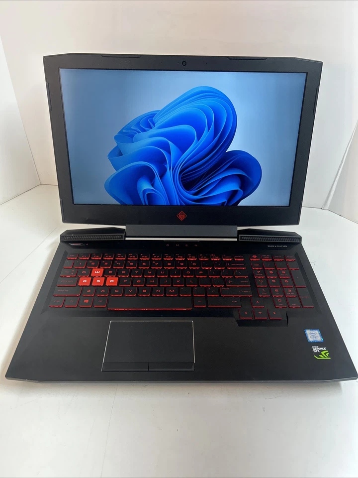 Игровой ноутбук HP OMEN 15,6 дюйма i7-7700HQ 32 ГБ Ram твердотельный накопитель 1 ТБ GTX 1050 Ti с подсветкой W11P - Изображение 1 из 4