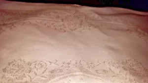 Seis servilletas blancas damasco patrón hoja rosa mezcla algodón de colección - Imagen 1 de 8