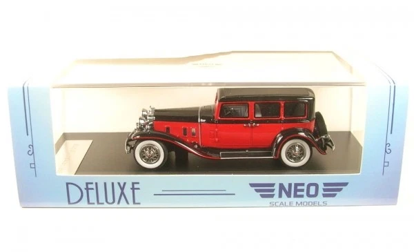 Stutz SV-16 Sedan (red/black) 1933 - Bild 1 von 1