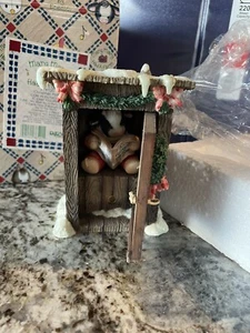Mary's Moo Moos Figurine Mary Had A Farm Christmas Potty Cow in Outhouse #274135 - Picture 1 of 2