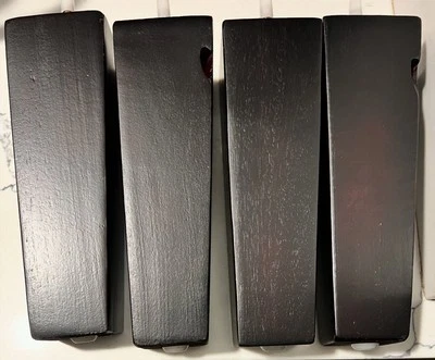 4 Patas cuadradas de madera cónicas para muebles Sofá de madera , sofá biplaza - Image 1 of 4