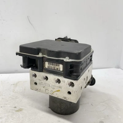 Módulo de bomba de freno ABS antibloqueo Nissan 370z 2009-2020 con soporte OEM Foto 1 de 4