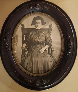 Antikes ovales Portrait Frau geschnitzter Holzrahmen Slatington PA - Bild 1 von 22