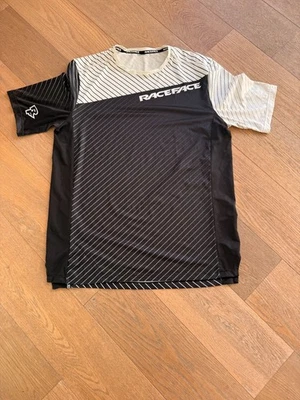 Camiseta Race Face Indy manga curta mountain bike - Grande - Imagem 1 de 3