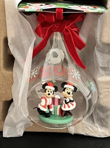 DISNEY STORE MICKEY & MINNIE BABBO NATALE A GOCCIA ALBUM DA DISEGNO ORNAMENTO NATALE 2023 - Foto 1 di 6