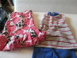 LOTE DE 4 PIEZAS PARA MUÑECAS DE 18" 2 TOPS Y 1 PAR DE PANTALONES 1. DIADEMA - Imagen 1 de 3