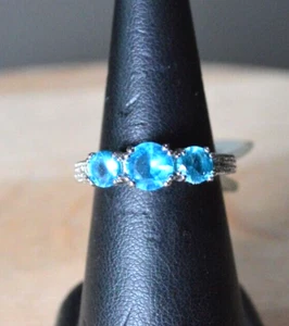 Zierlicher Ring Sterlingsilber dreifach blauer Stein Größe 8 - Bild 1 von 4