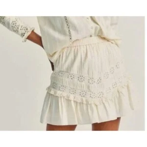 New LoveShackFancy Ivory Ruffle Lace Mini Skirt - Picture 1 of 10