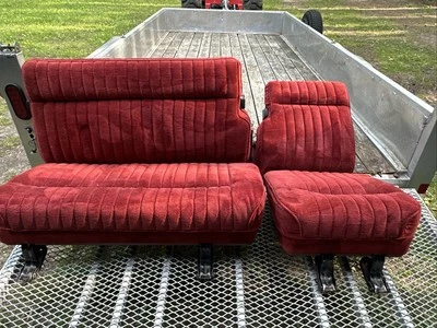 Комплект задних сидений 81-91 CHEVY Squarebody GMC SUBURBAN - Изображение 1 из 4