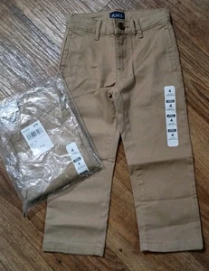 The Children's Place Boys Chino Pants Lot Of 2 Khaki Flax Stretch Zip 4 New - Picture 1 of 4