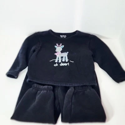 Conjunto de chándal sudadera jogger de vacaciones negra de 24 meses para niñas Garanimals Oh Deer Foto 1 de 3