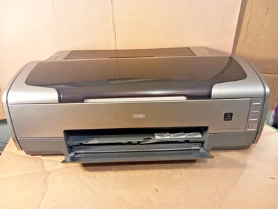 Epson Stylus Photo R1800 A3 Printer: NEED NEW INK - Image 1 of 4