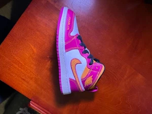 Nike Air Jordan 1 Mid DOD (PS) Blanco-Universidad Dorado Talla 11c [DC0499-100] - Imagen 1 de 5