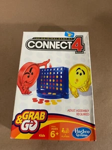 Connect 4 Hasbro B1000 Classic Game Age 6+ - Picture 1 of 4