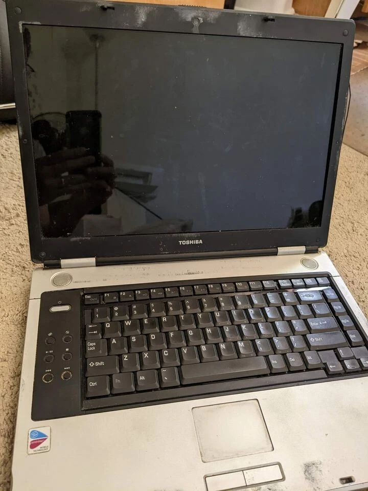 Toshiba Satellite M45-S265 15.4" Notebook - Imagem 1 de 2