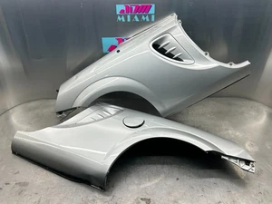 2000–2005 Toyota MR2 Spyder Rear Quarter Panel Fender Set LH + RH Genuine OEM - Bild 1 von 21